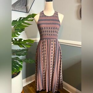 Midi vintage vibe dress. Size S